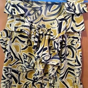 Banana Republic Ruffle Front sleeveless blouse size Small